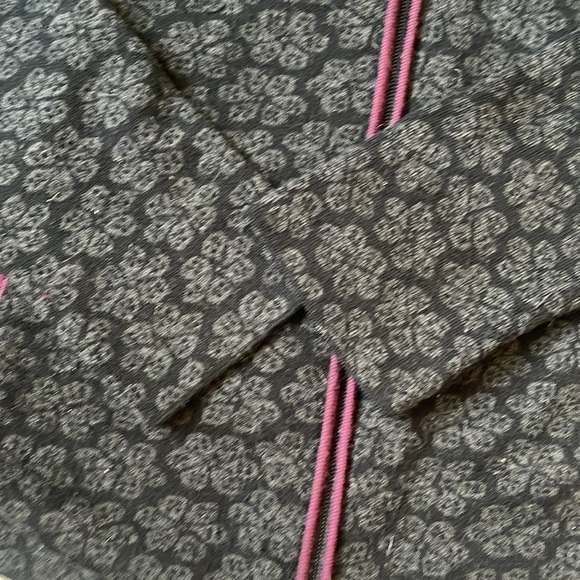 Smartwool Zip Up Sweater size Large flower print 100% merino wool black gray - Picture 6 of 11